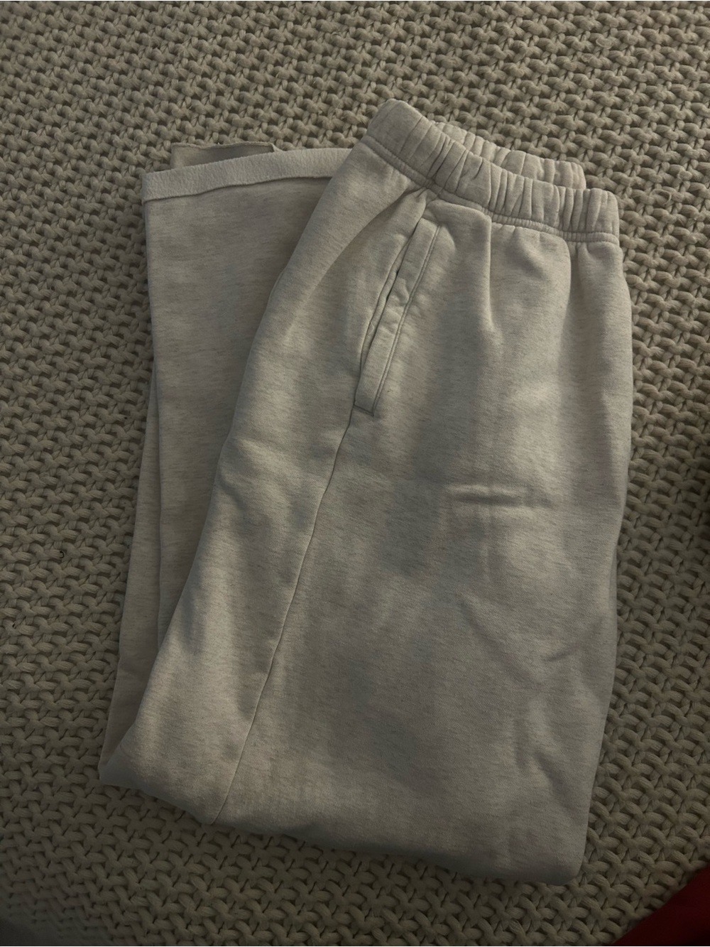 SKIMS Cotton Fleece Classic Straight Leg Sweatpants – Cream – Size S